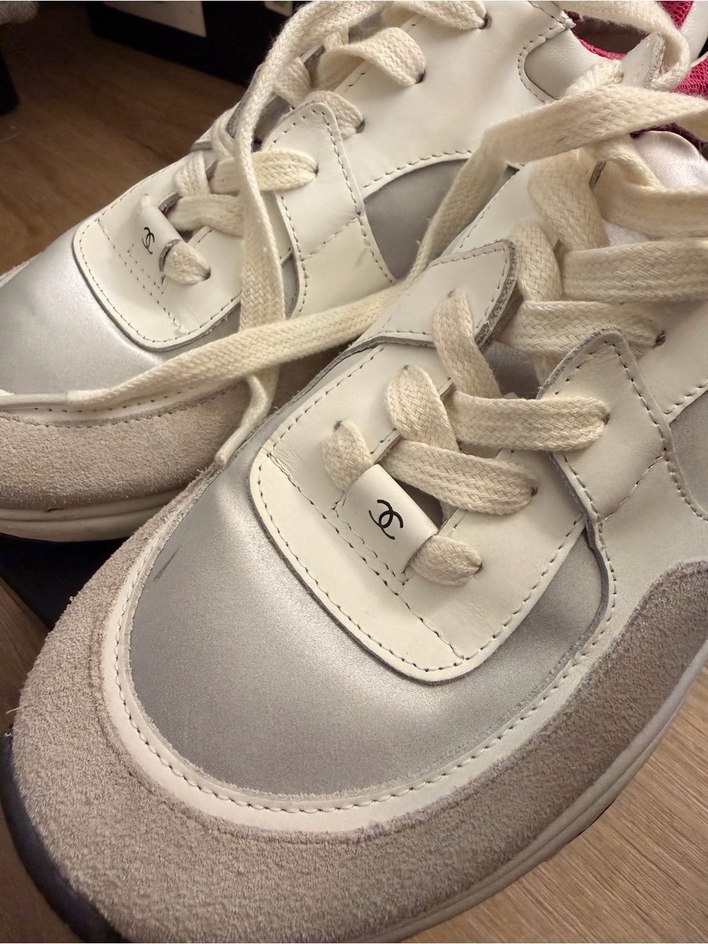 CHANEL White Sneakers with Pink Lining and Black Logo - Picture 5 of 7